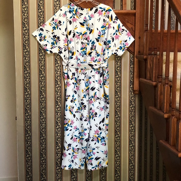 Lane Bryant Floral Dolman Sleeve Belted Jumpsuit - 20 - Picture 7 of 11